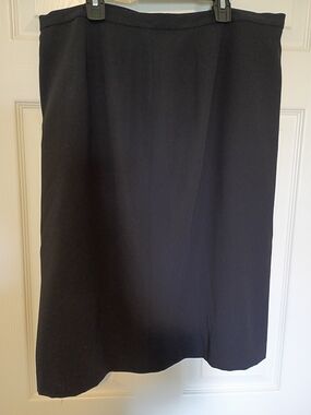 Covington Black Pencil Skirt EUC 16 The Perfect Little Blk Skirt:)